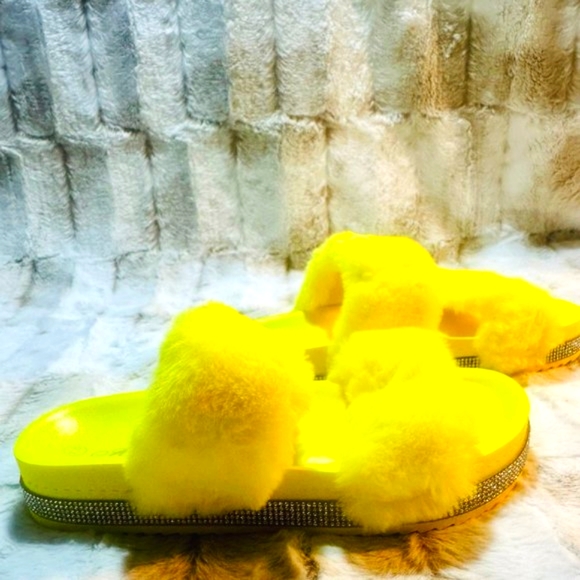 Mata Yellow Faux Fur Furry Double Strap Slide In Sandals - Picture 5 of 8
